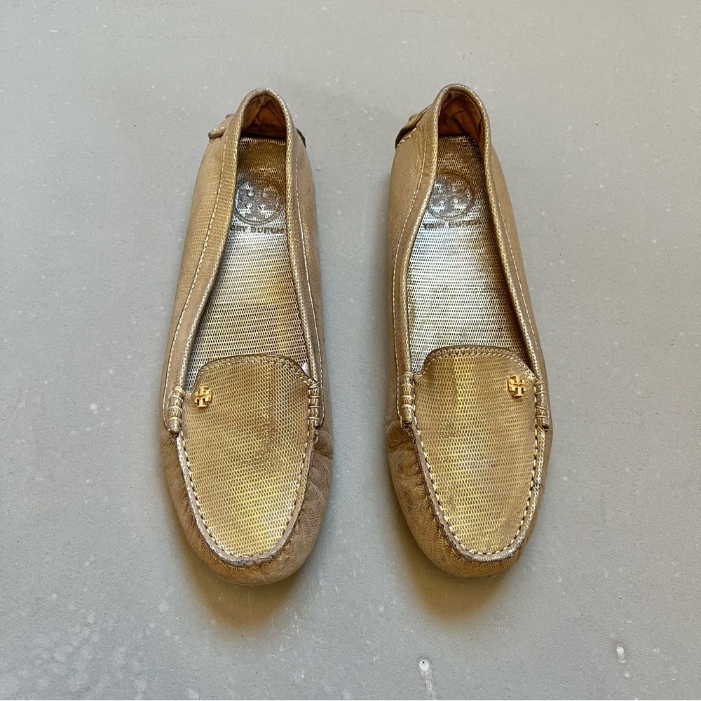 Tory Burch Arianna Driving Loafers Metallic Gold size 8.5